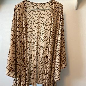 Cover up ! Or cardigan